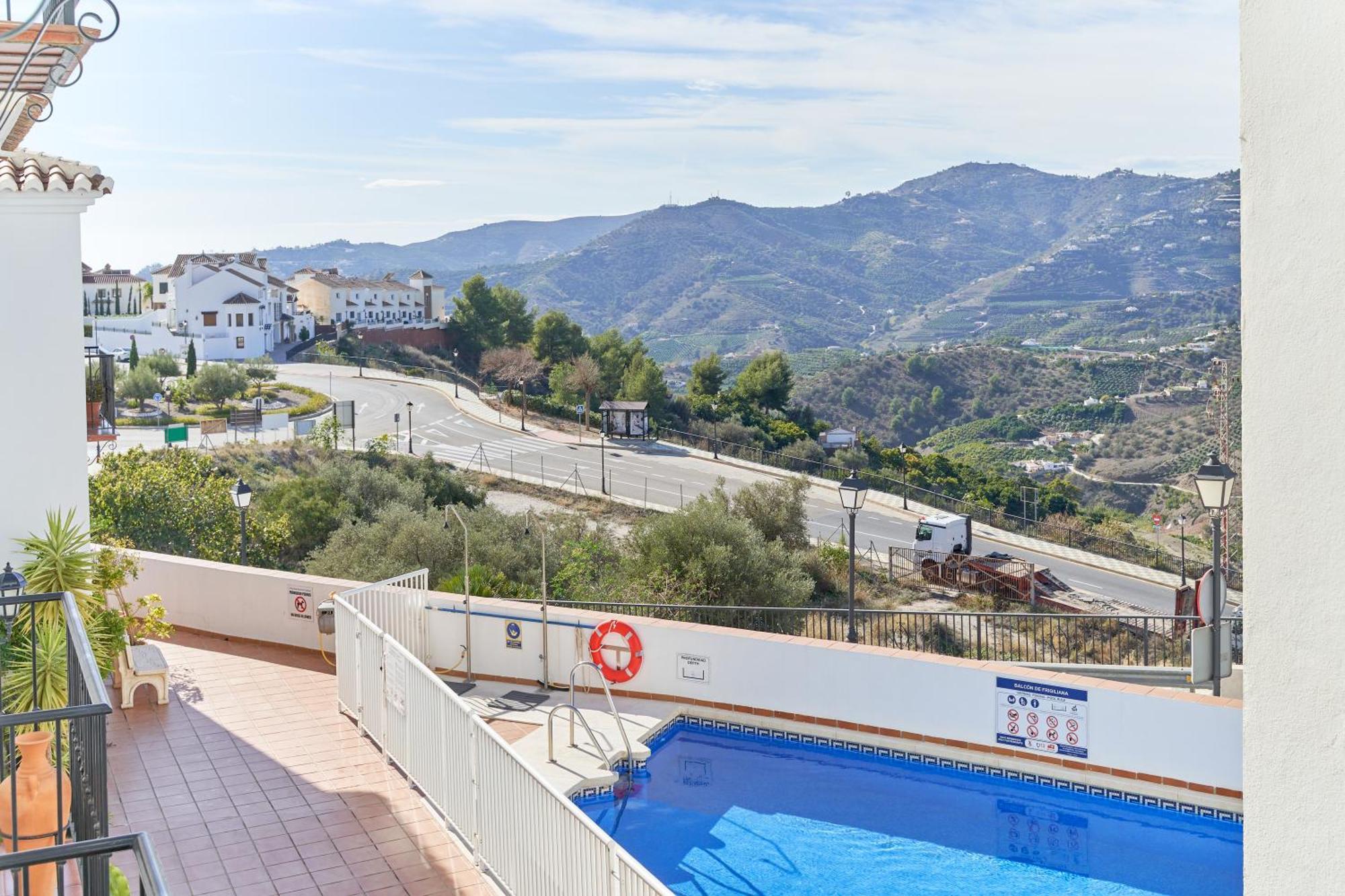 Apartment In Balcon De Frigiliana Ngoại thất bức ảnh